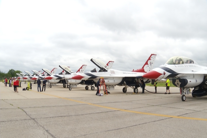 air-force-thunderbirds-to-headline-national-cherry-festival-airshow-in