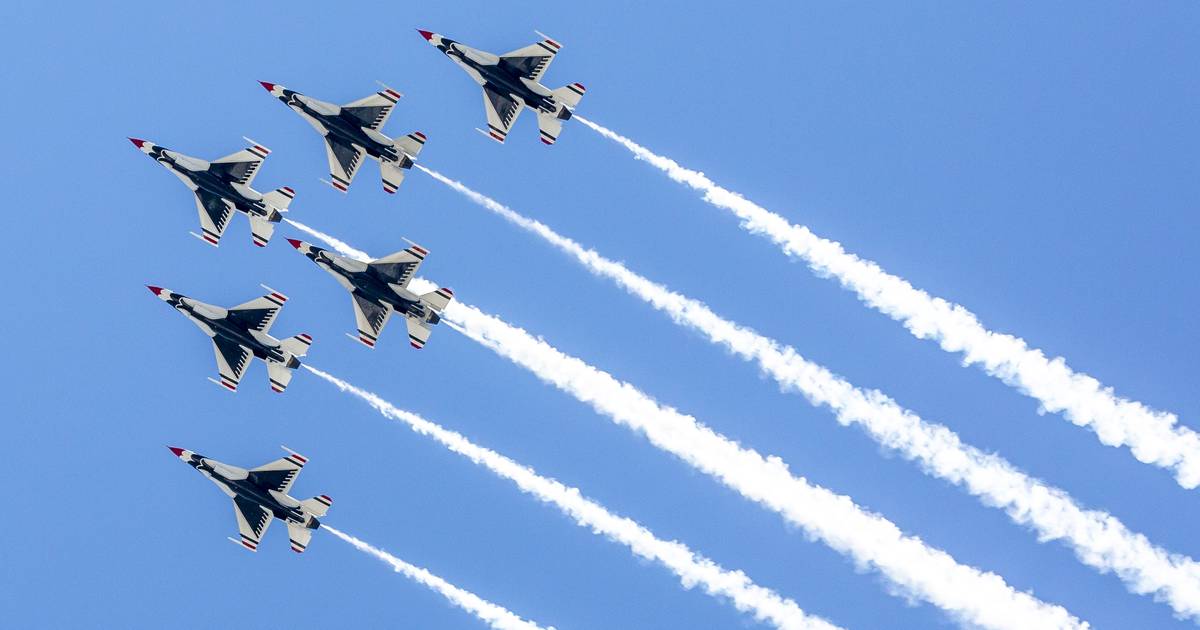 Thunderbirds Fly Into Central Florida This Month For Orlando Air And